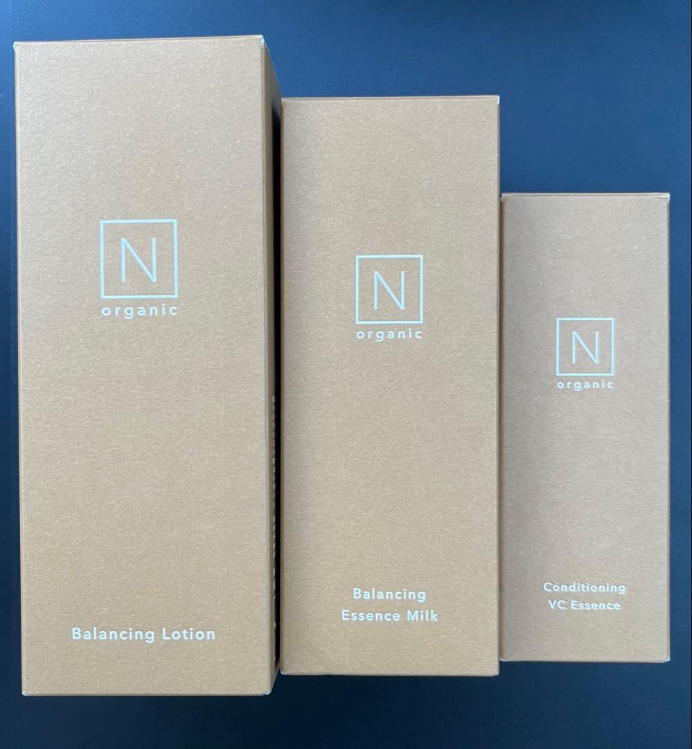 N organic バランシングローション.エッセンスミルク・VCエッセンス3点