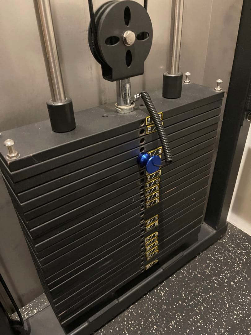 パーソナルトレーニングジム開業必見スタックマルチスミスマシーン&ウェイトセット