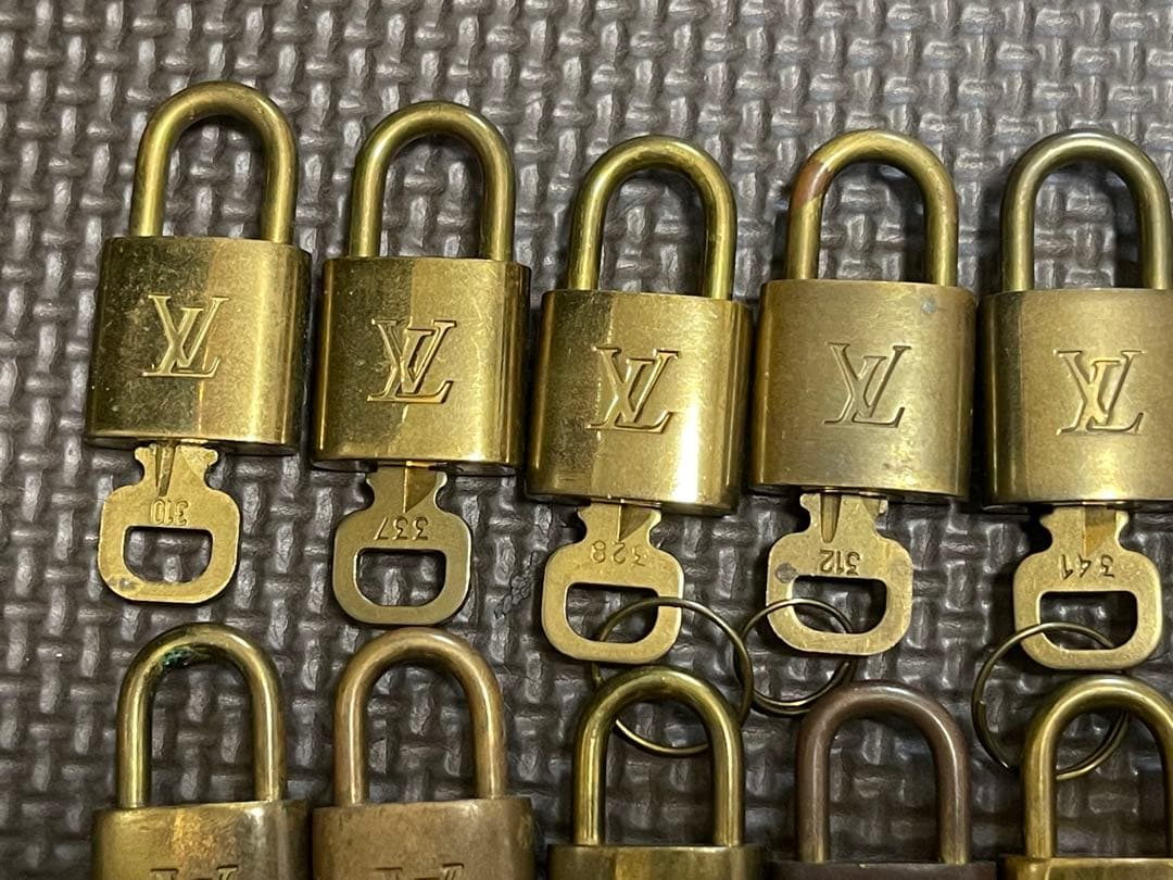 本物　ルイ・ヴィトン パドロック 10個セット 確認済み