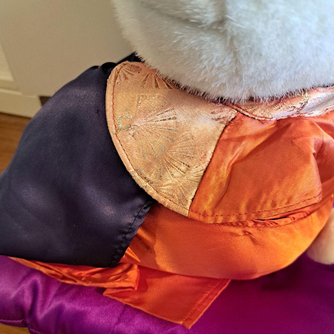 ハローキティ 和服 着物　座布団　正座　ぬいぐるみ　ビッグサイズ