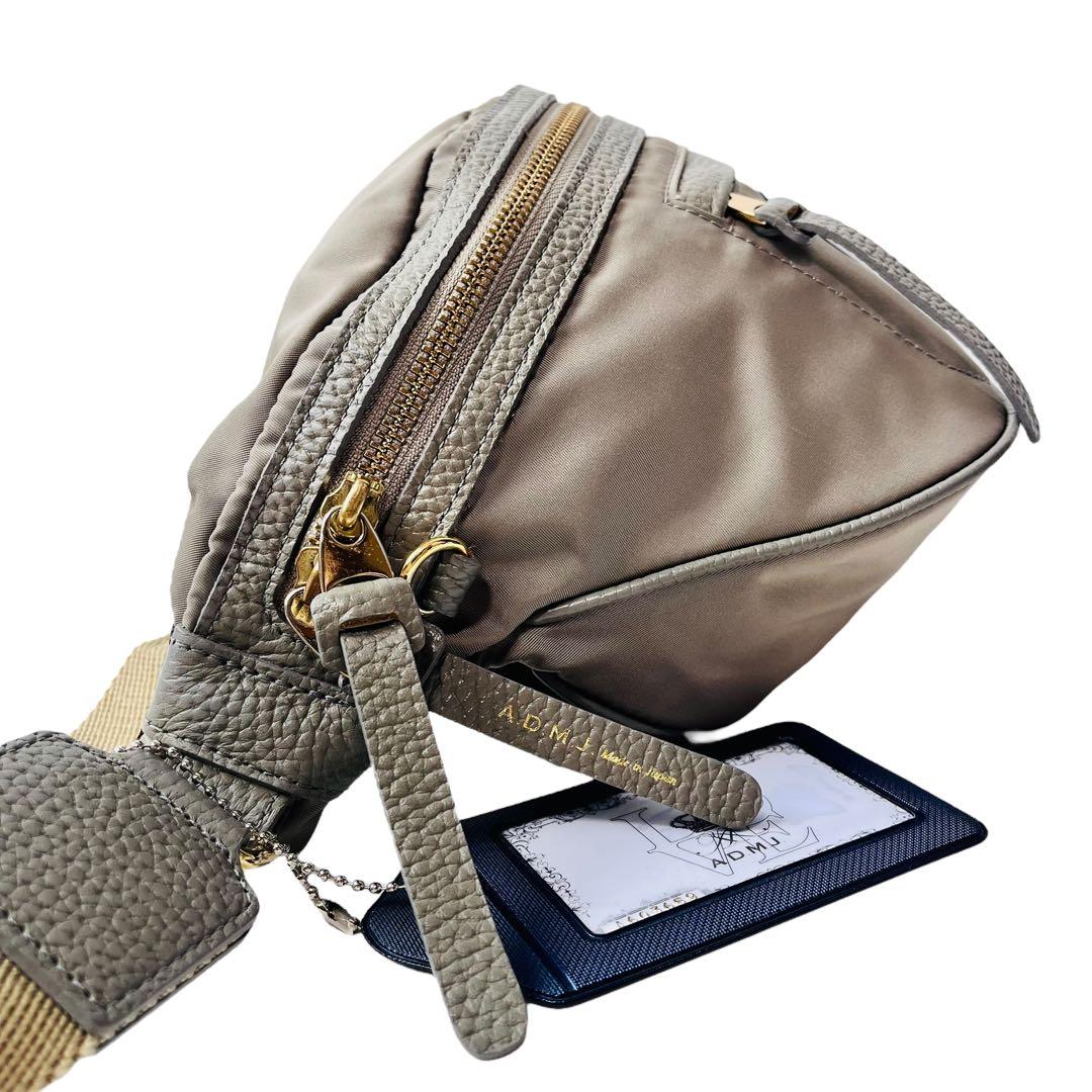 新品同様✨ ADMJ ボディーバッグ デービス 高級ナイロン イタリア製