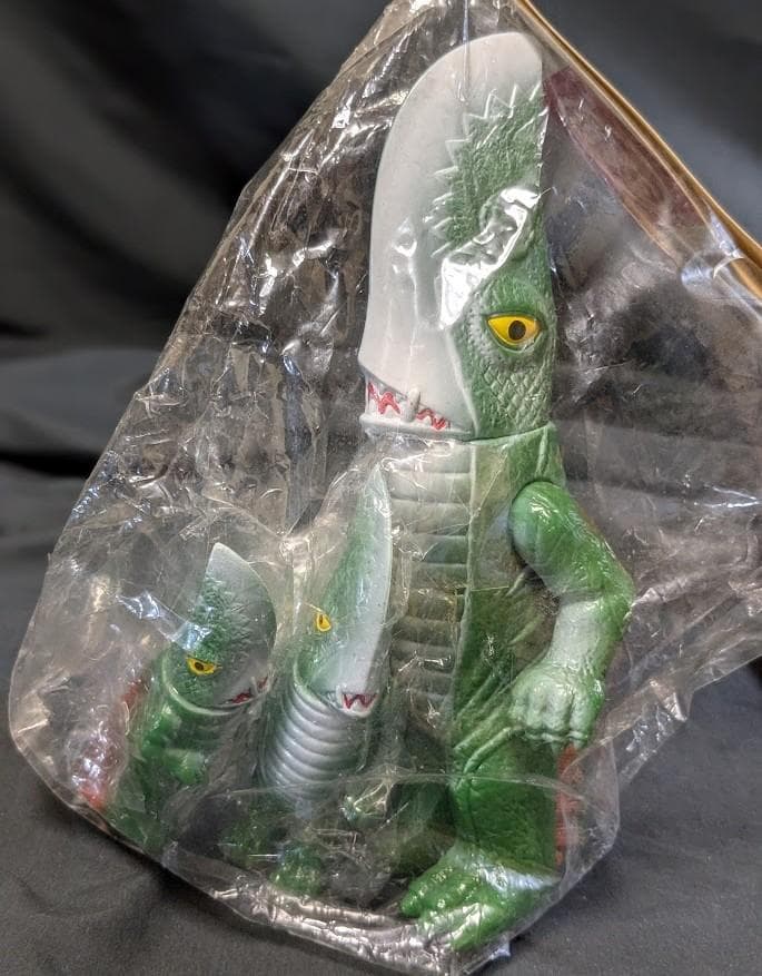 ギロン（日東復刻・マルサン）ソフビ未開封スタンダード・ミドル・ミニ３体セット