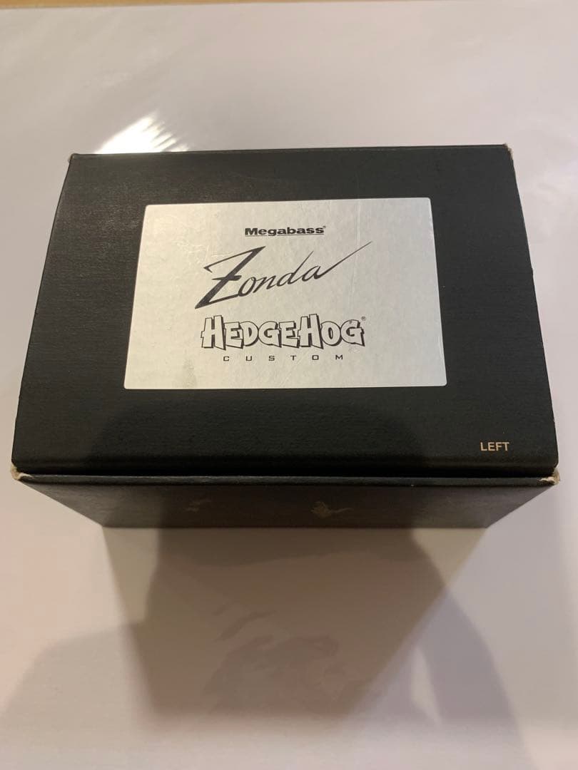 Megabass Zonda HEDGEHOG 68 ベイトリール 左巻き