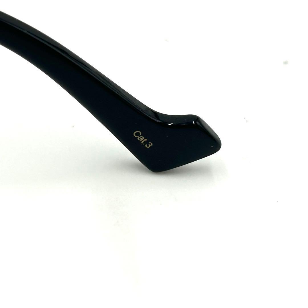 美品 GUCCI グッチ サングラス GG0965SA ブラック ロゴ