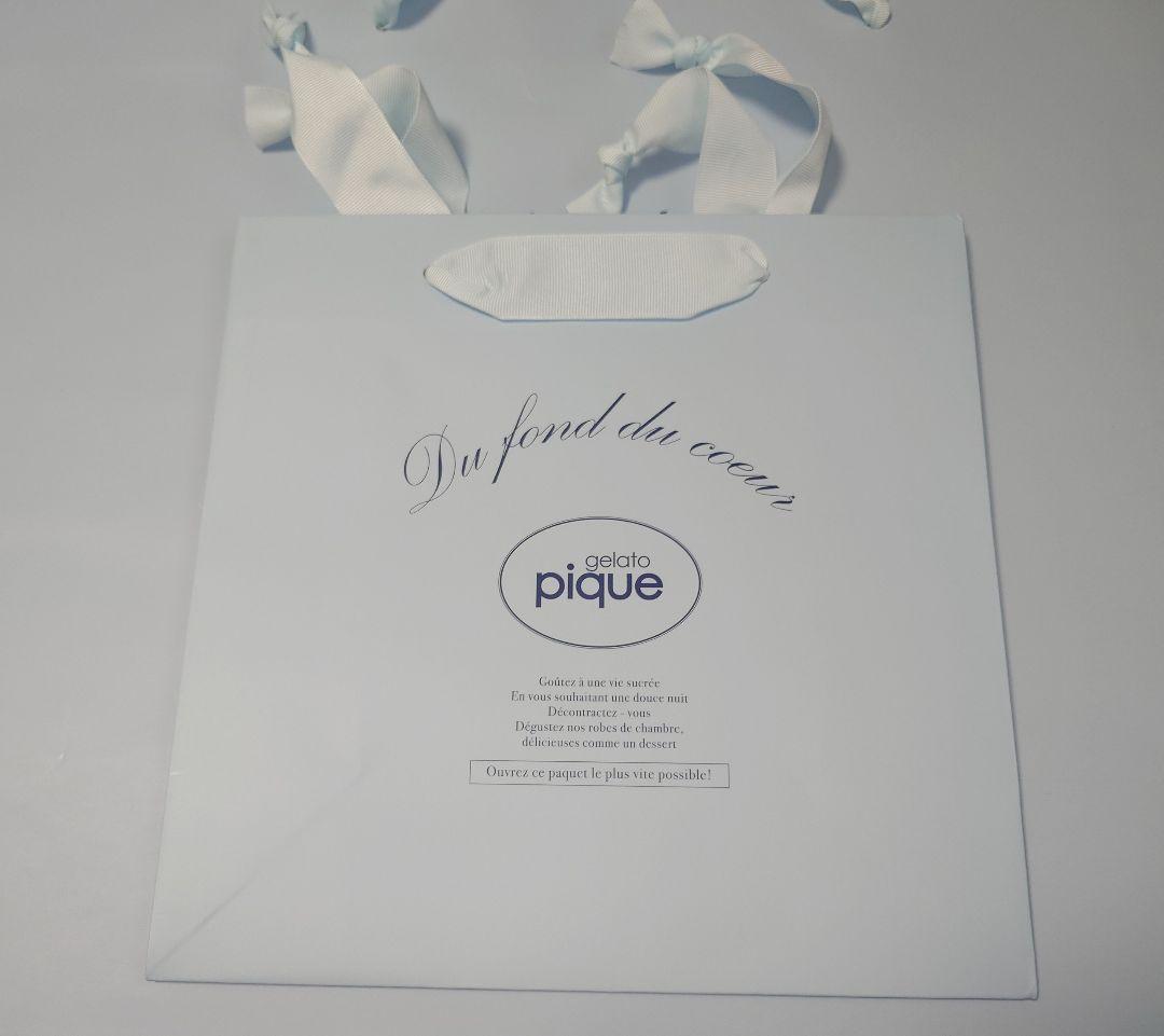 【ショッパー付き！】ジェラートピケドラクエロンパースアイボリー70♪