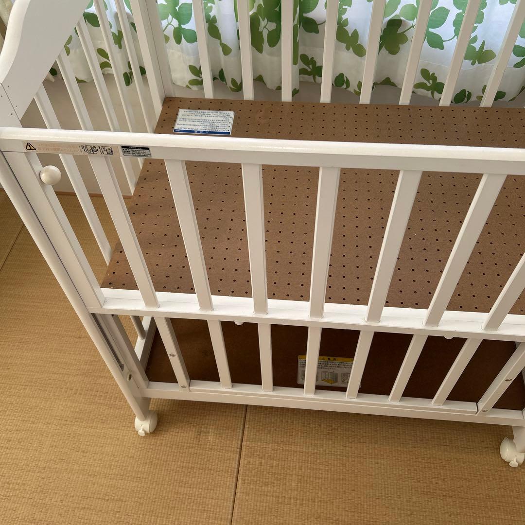 KATOJI木製ホワイトミニベビーベッド　早い者勝ち！送料込　60×90サイズ