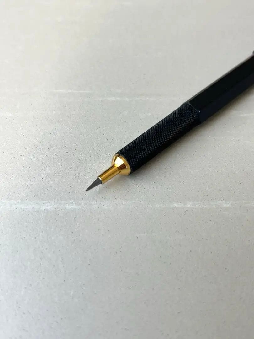 〈廃番品〉rotring 800 芯ホルダー2.0mm クラッチノック式 黒+芯