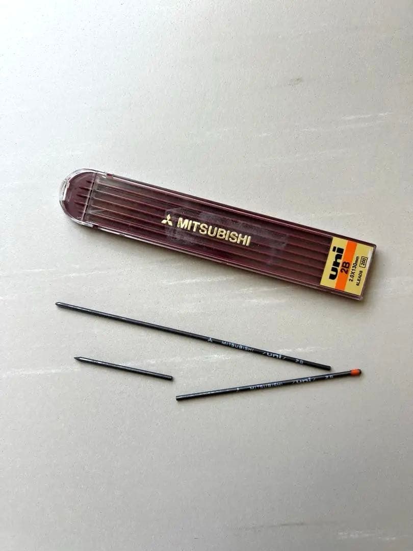 〈廃番品〉rotring 800 芯ホルダー2.0mm クラッチノック式 黒+芯