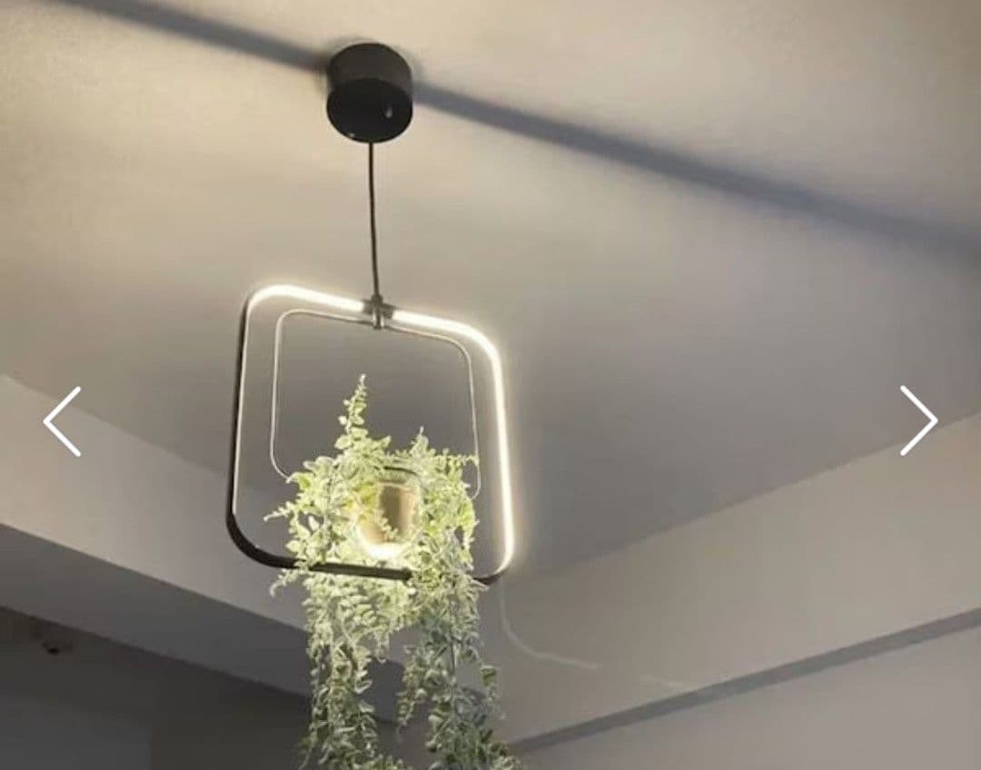 スクエア型LEDシーリングライト