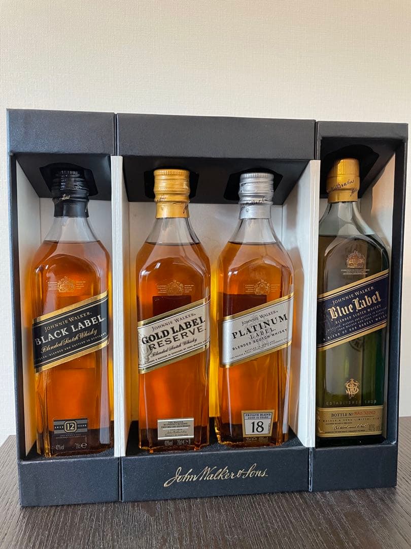 【限定・レア】ジョニー・ウォーカー ウイスキーセット 200ml x 4種