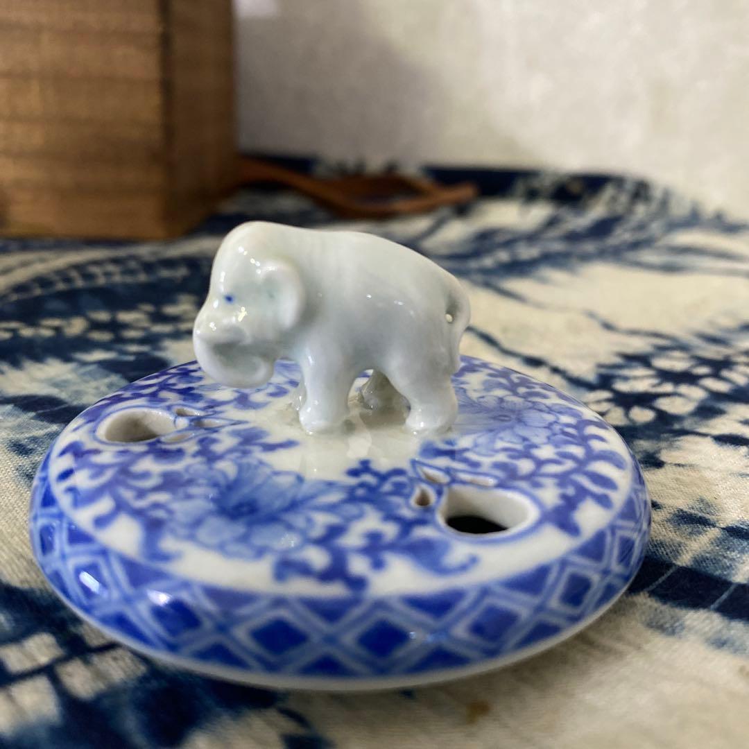 真葛香山　象蓋染付鳳凰香炉