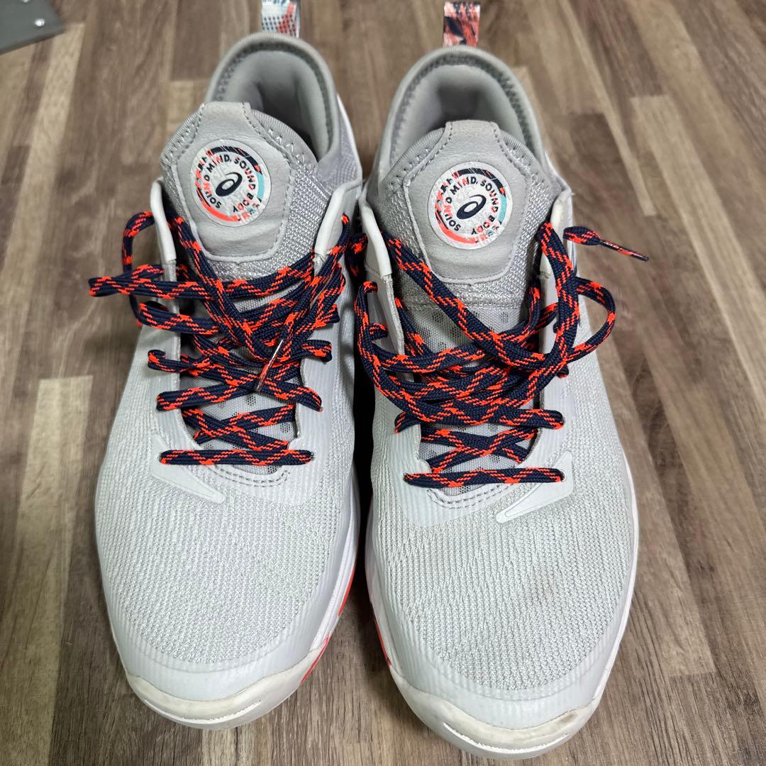 たくアシックス バスケットボールシューズ グレー/オレンジ　グライドノヴァ