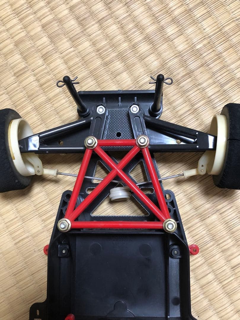 タミヤ　1/10 Cカー、シャーシ　ラジコン、フェラーリF40