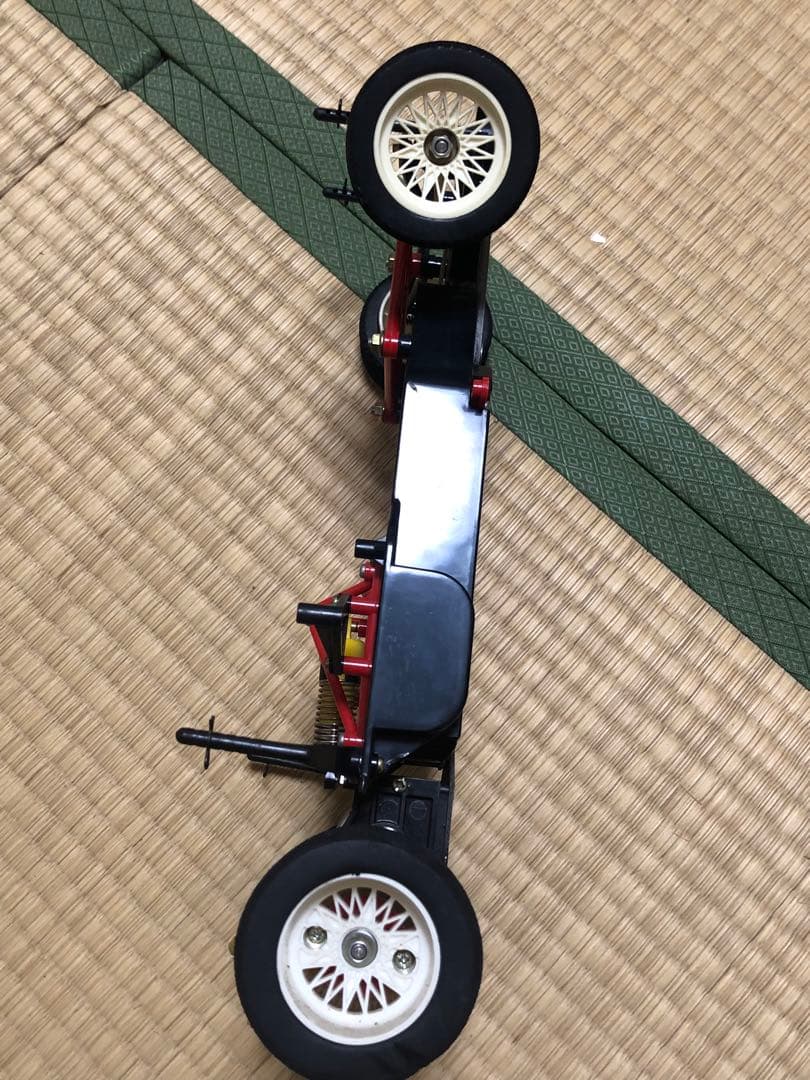 タミヤ　1/10 Cカー、シャーシ　ラジコン、フェラーリF40