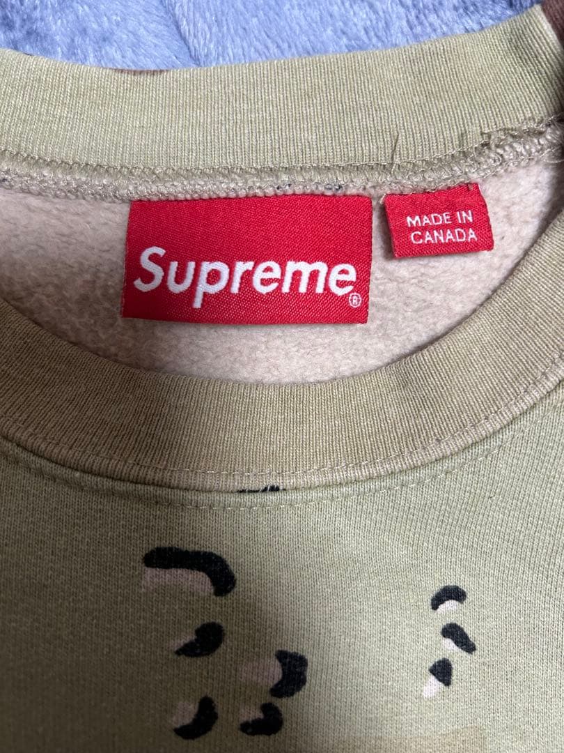 Supreme futura logo crewneck sサイズ スウェット