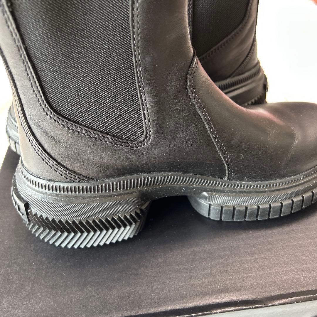 t*a様 【美品】【SOREL】オーエヌエーアベニューチェルシーブーツ ウォータ