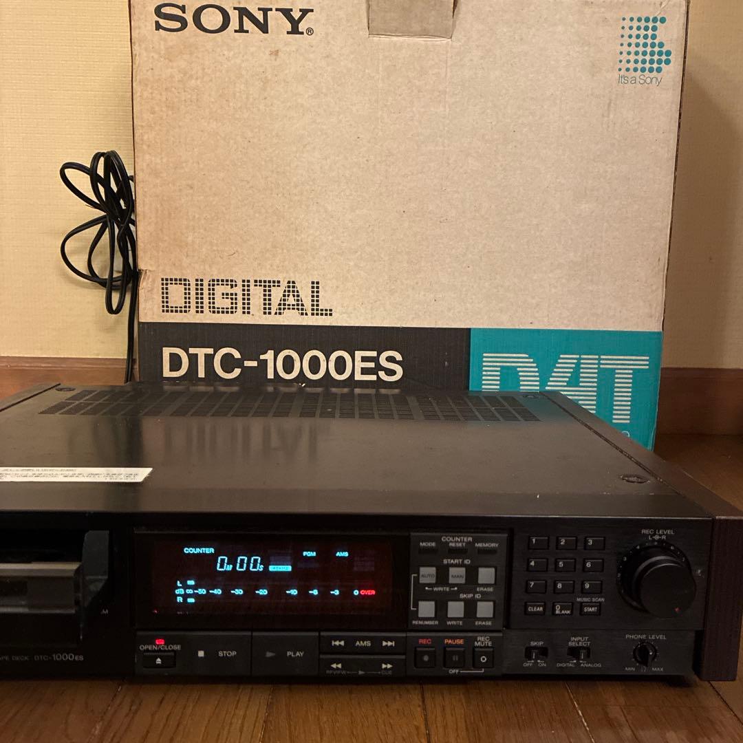 Y*i様 外箱あり！SONY DATデッキdtc-1000es ジャンク　汎用？