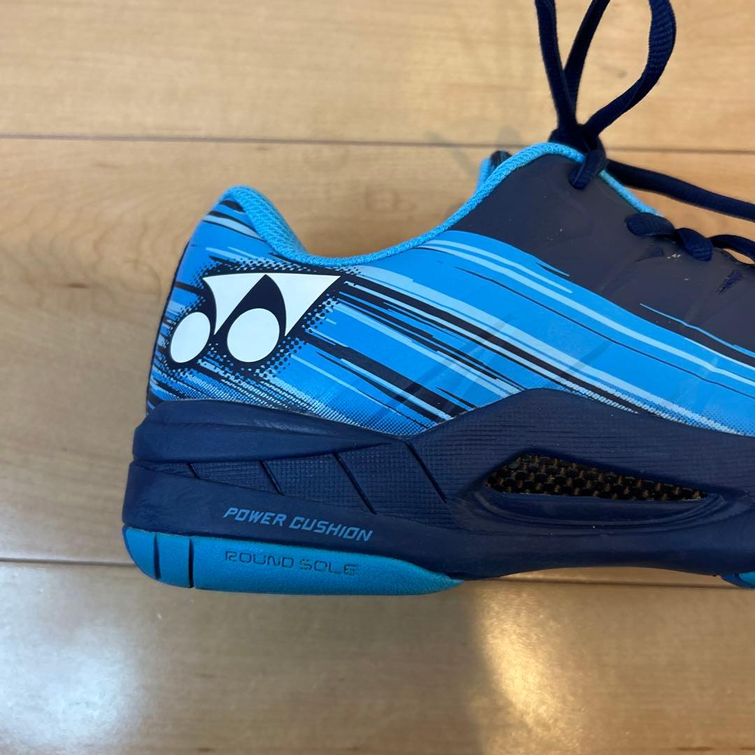 【未使用に近い】ヨネックス パワークッション エアラスダッシュ 27.0cm