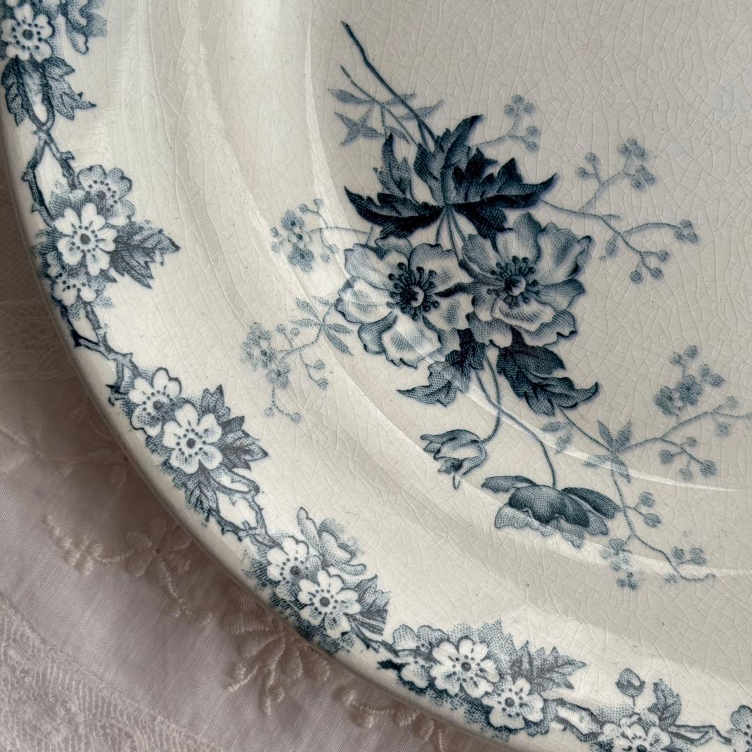 フランスアンティーク　ショワジールロイ　Choisy BRESTOIS　平皿