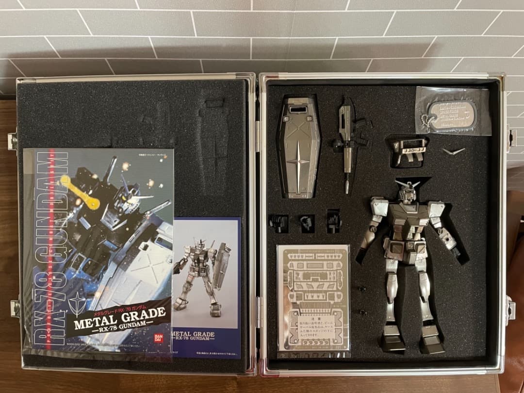 メタルグレードRX-78 GUNDAM