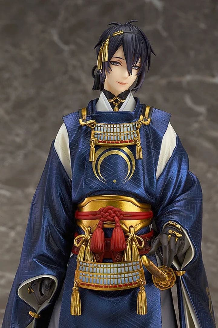 新品未開封 刀剣乱舞 三日月宗近 1/8スケールフィギュア グッスマ