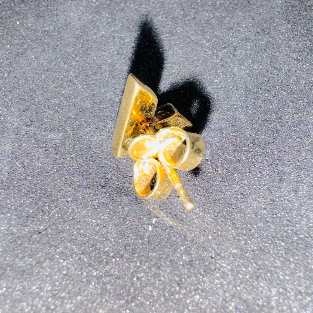 ルイ・ヴィトン エセンシャルV ピアス K18YG 片耳 希少