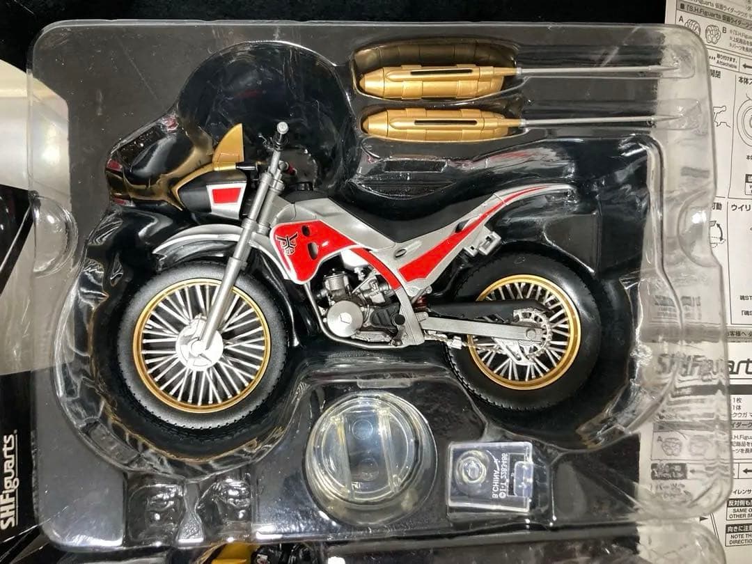 現状品S.H.Figuart ビートチェイサー2000 トライチェイサー2000