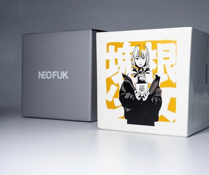 Backside works アート鉢 植物連鎖 金 魂根少女