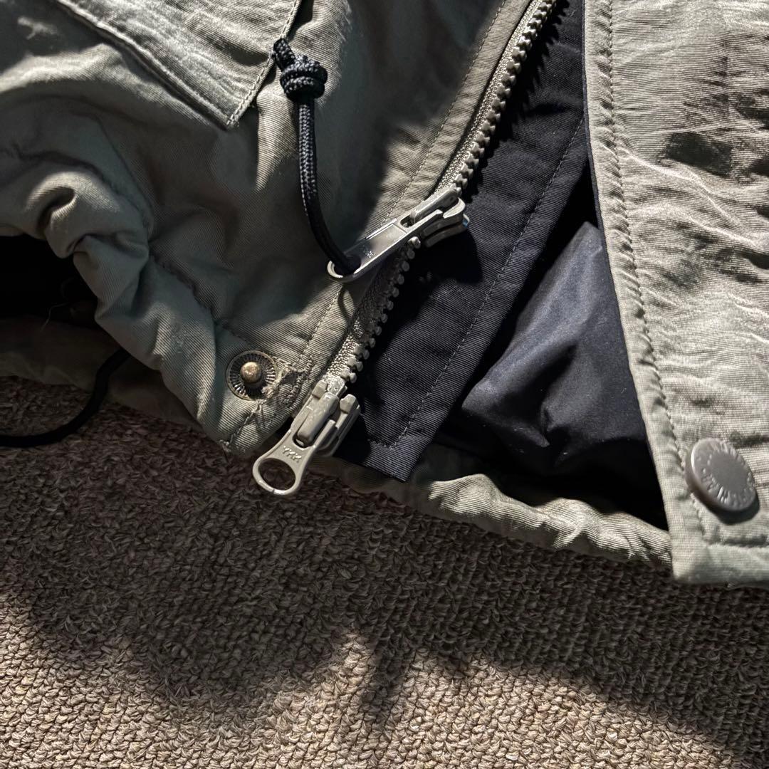 Columbia オリーブグリーン ダウンジャケット