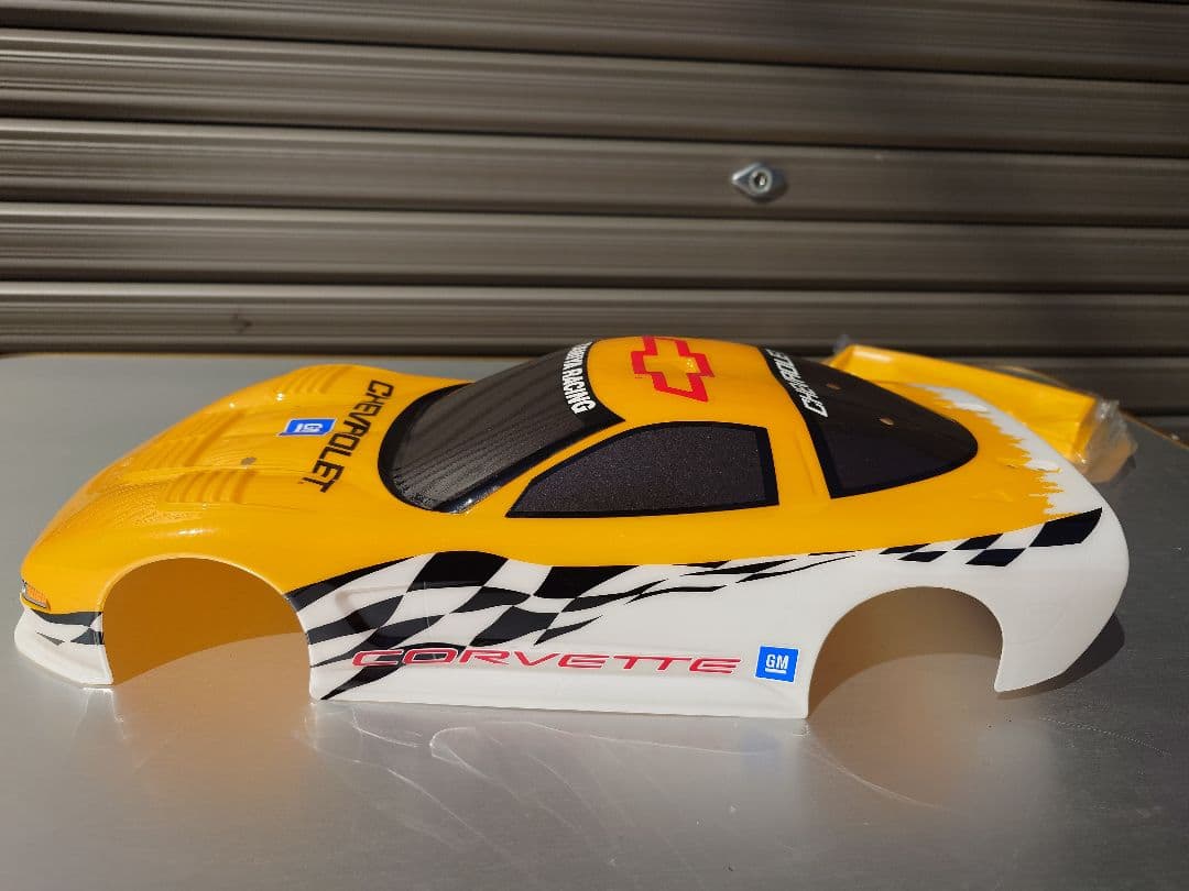 タミヤ コルベット C5-R 　1/10　ラジコン　メーカー完成スペアボディ