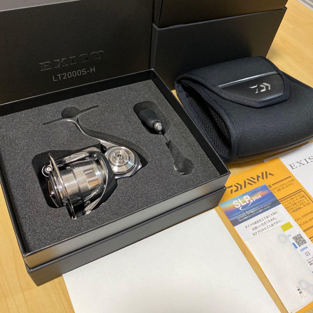 22イグジストLT2000S-H オーナー未登録品