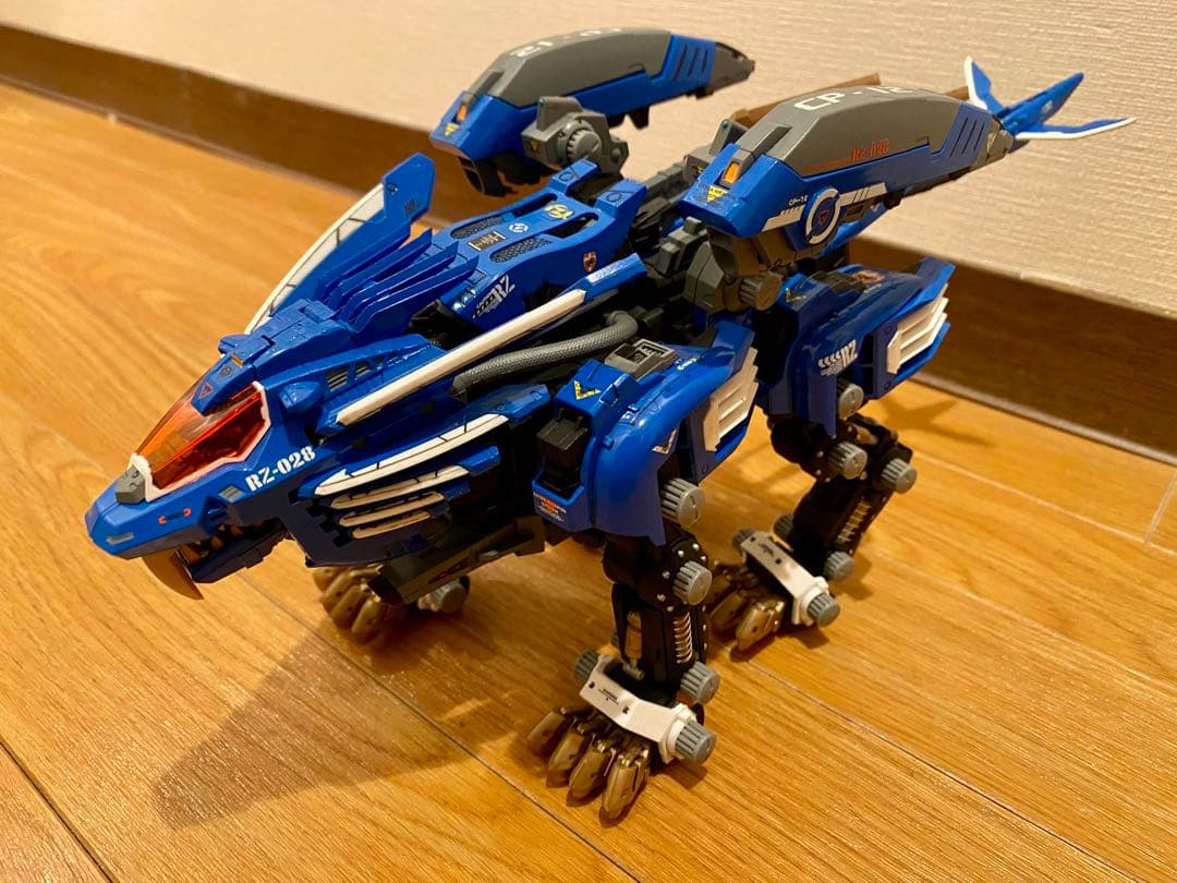 コトブキヤ ZOIDS HMM ブレードライガーAB 塗装済み