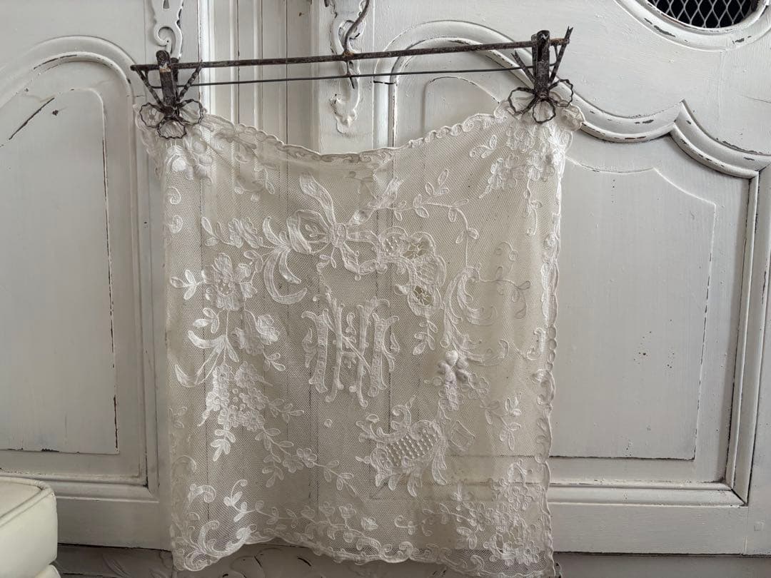 フランスアンティーク　アンティークレース　ドイリー　モノグラム　エクリュ