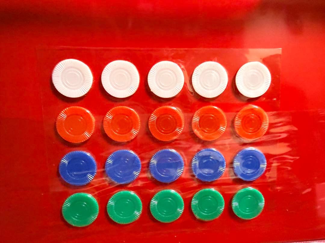 麻雀牌セット 伝統的デザイン 赤いケース付き