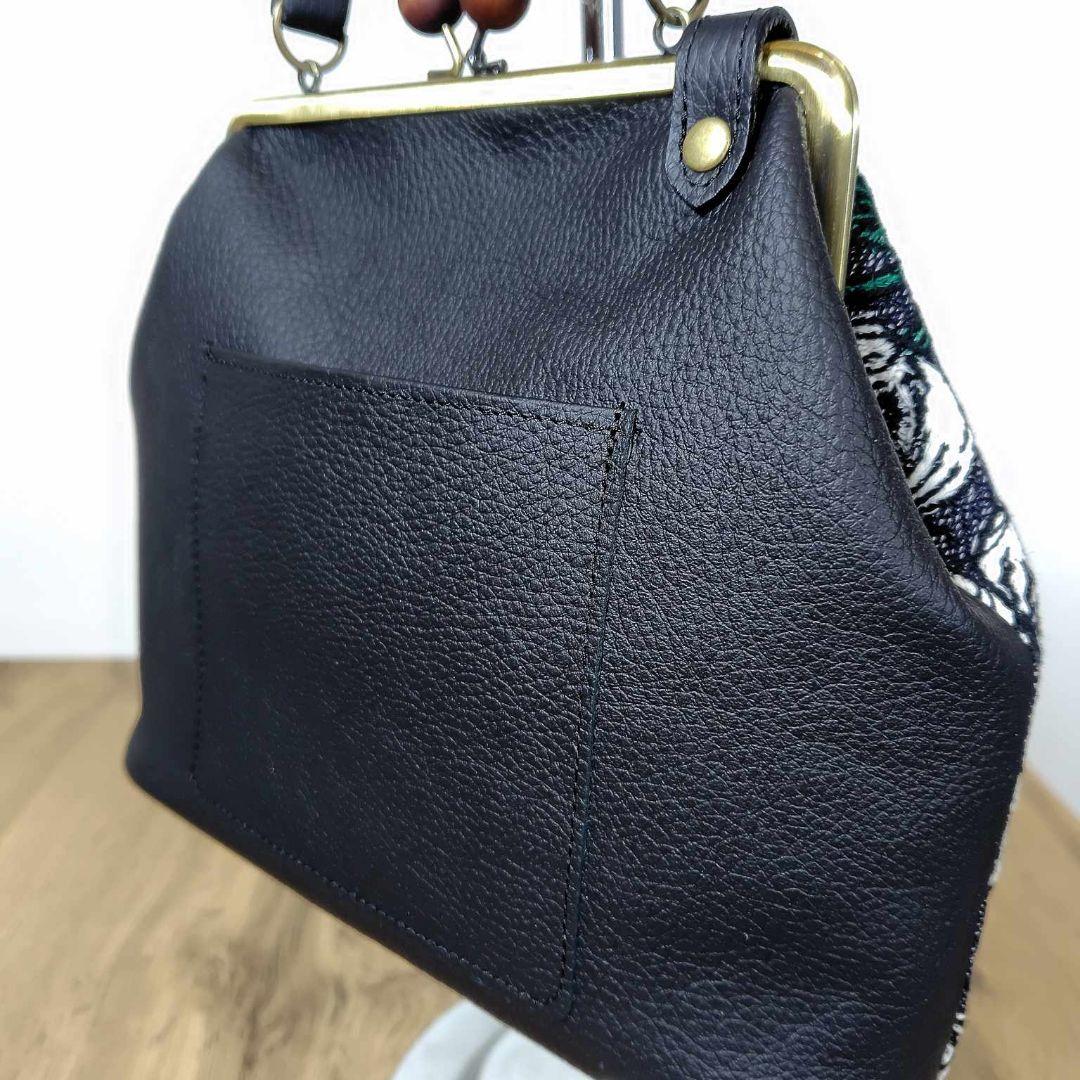 【専用】ミナペルホネン/rosyロージィーネイビー/木玉がま口ショルダー本