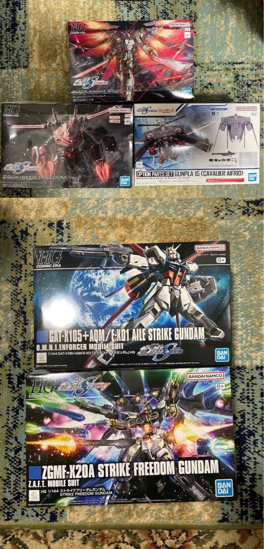 HG ガンプラセット　カルラ、ズゴック、キャバリアー、ストフリ、ストライク
