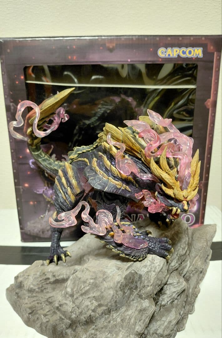 モンスターハンター　フィギュア　マガイマガド　クリエイターズモデル