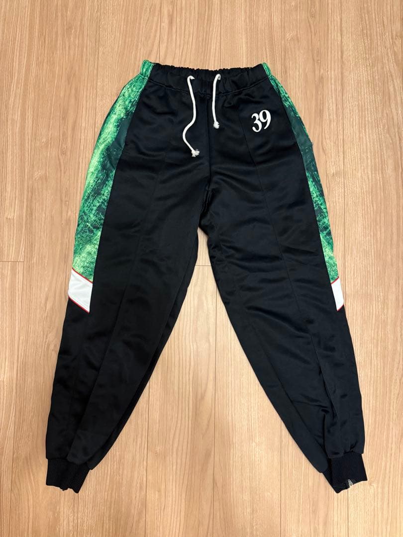 ヴェルディ川崎　トラックパンツ（ジャージ素材）