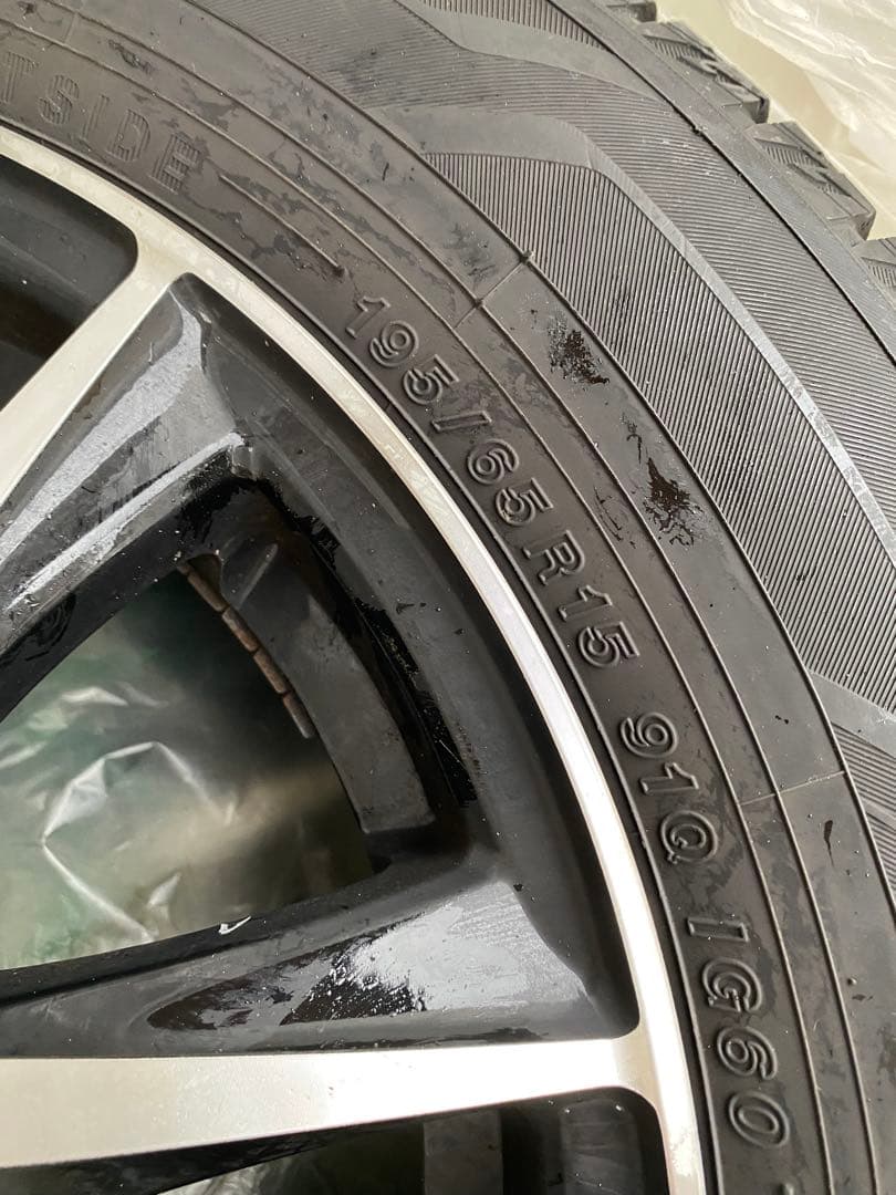 195/65R15スタッドレスタイヤ・ホイールセット ヨコハマ