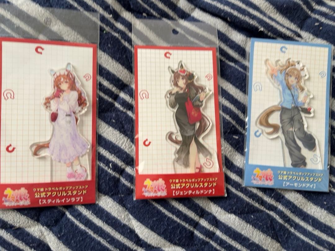 ウマ娘　新千歳空港　ポップアップストア　アクリルスタンド