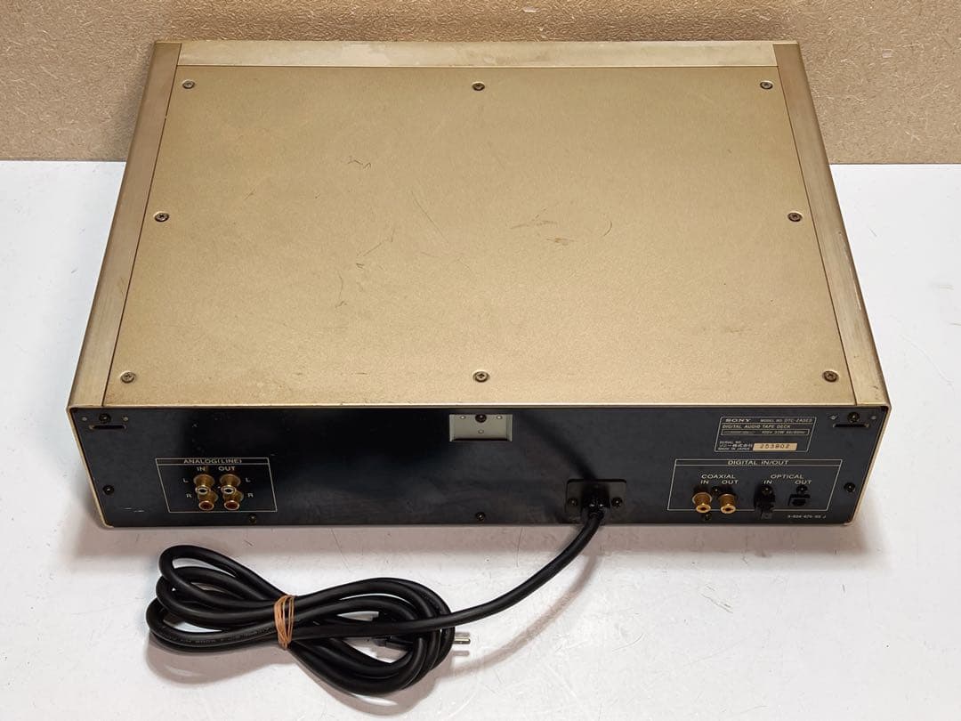 SONY DTC-ZA5ES DATデッキ（ジャンク品）