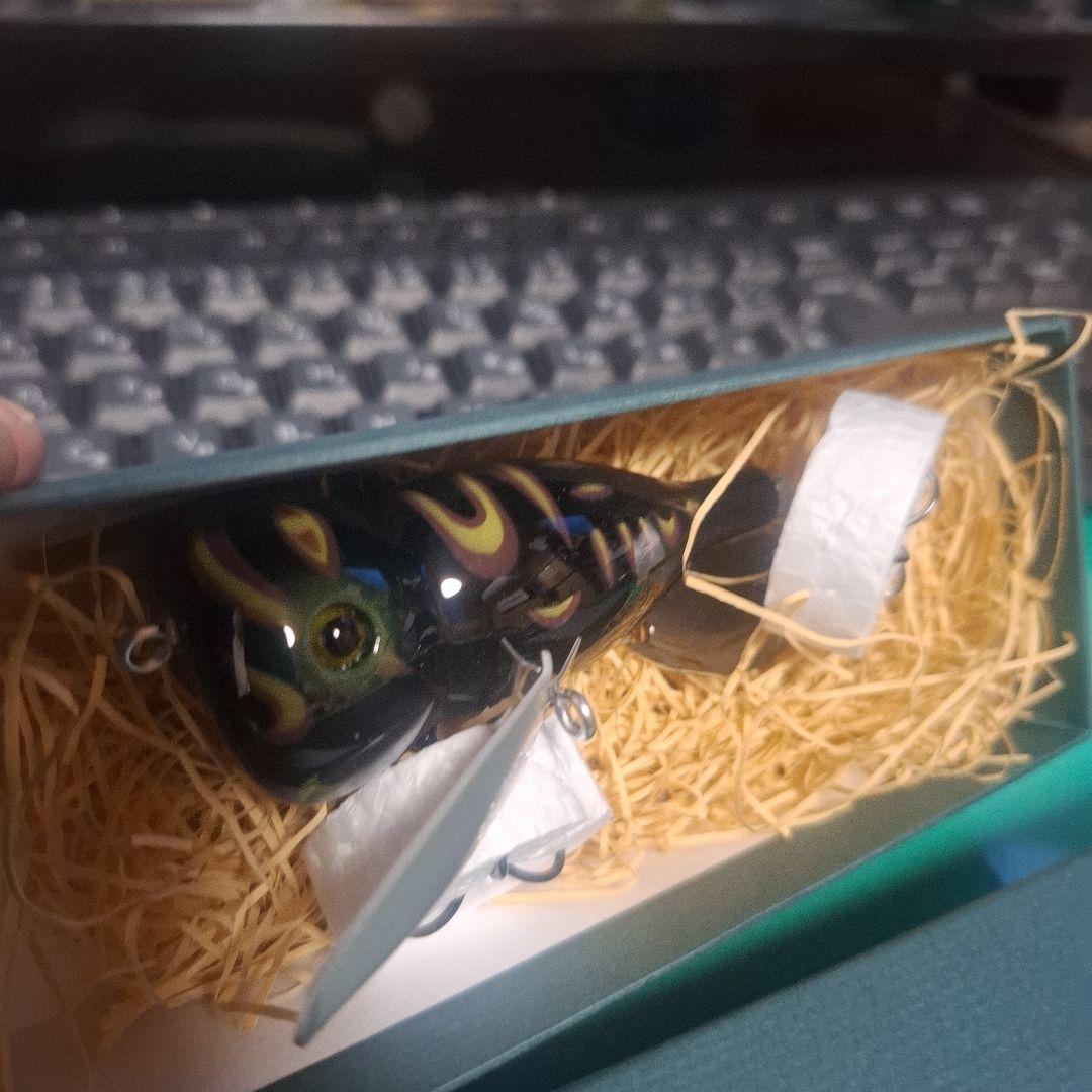 ノリーズ　ウォッシャークローラーフカフカ　ブラックアブラゼミ