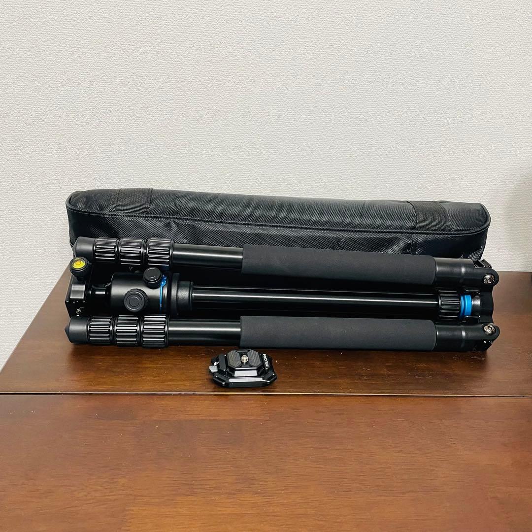 【美品】α6400本体（シャッター回数770回）＋35mm単焦点レンズ＋三脚等