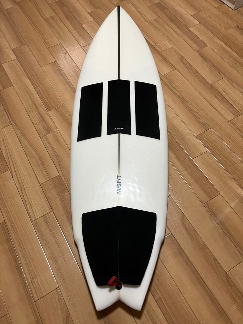 MISFITサーフボード　パフォマンスツイン
