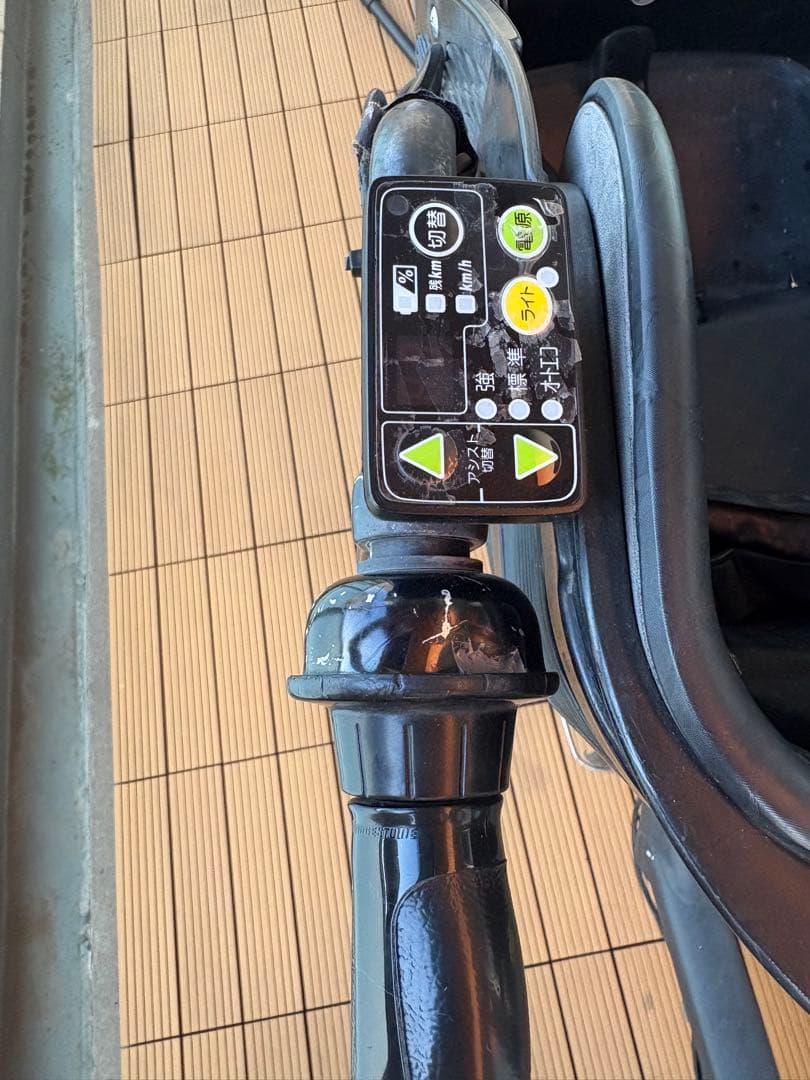 【引取限定】アンジェリーノプティットe／チャイルドシート／12.3Ah／現状渡し