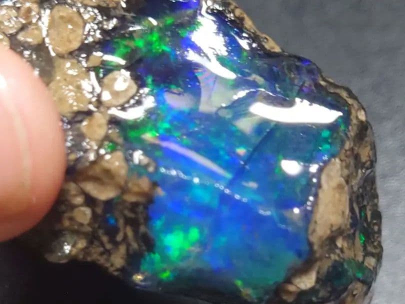 【60ct】 エチオピア　ウェロ産オパール 原石 標本　鉱石