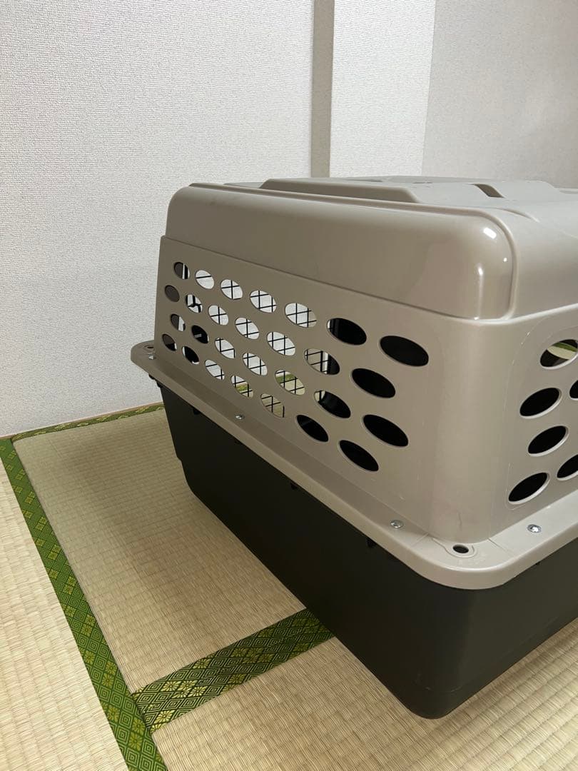 犬用ケージ グレー 中型犬用 通気孔付き