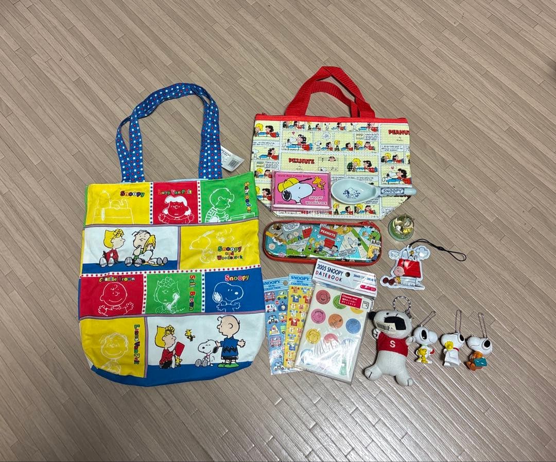 PEANUTS スヌーピーグッズ