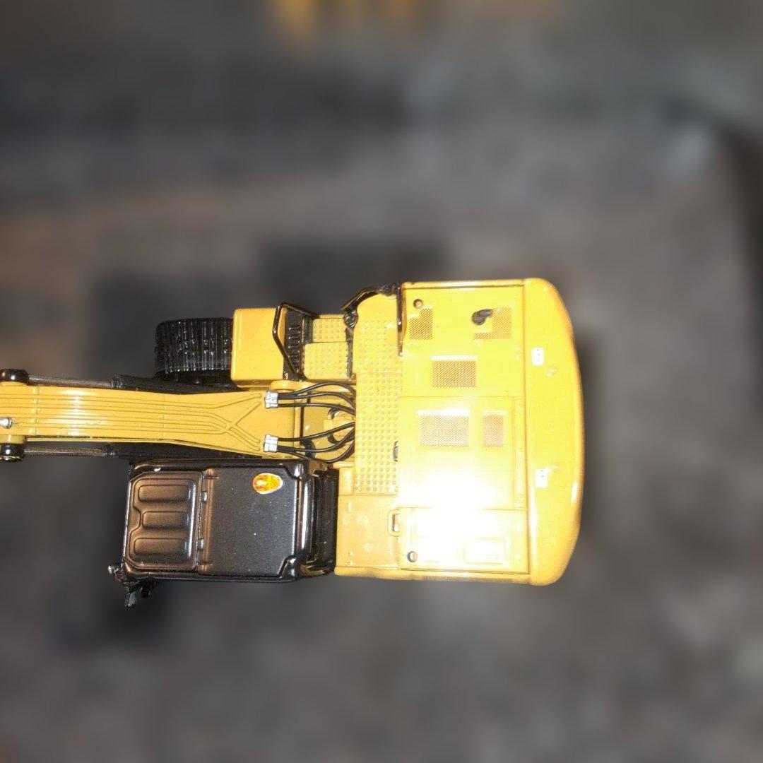 キャタピラー建機　Cat 320 GC　1/50　ケンクラフト