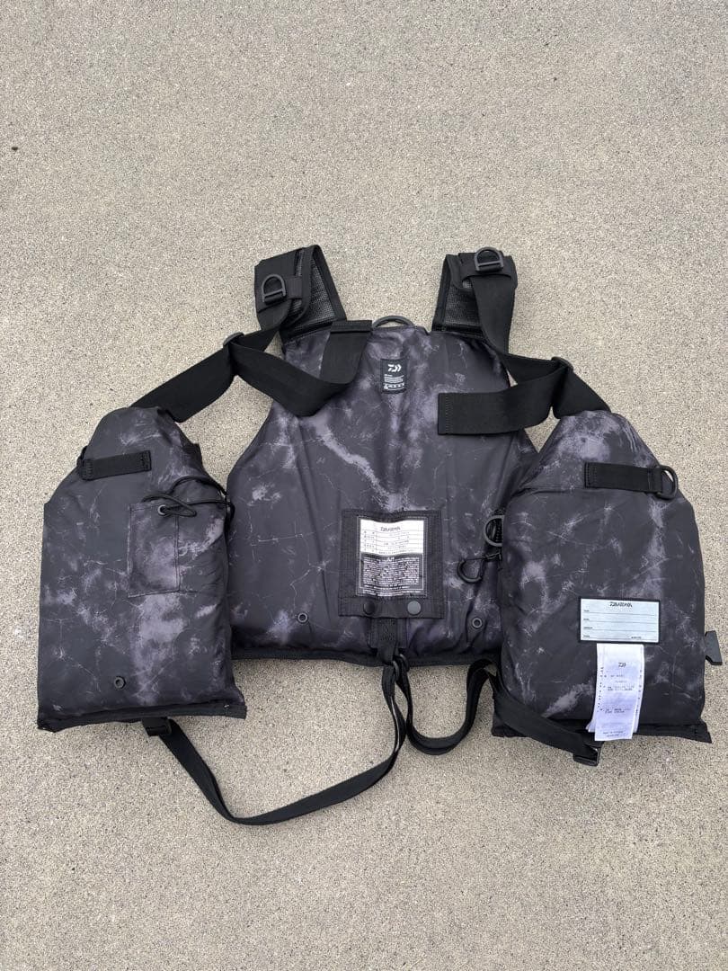 Daiwa フィッシング用ライフジャケット ブラック